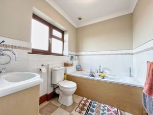 Photo 43- click for photo gallery